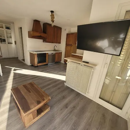 Rooms For Vacation * Vallauris