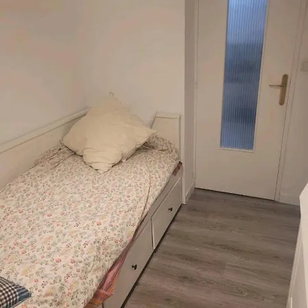 Private Room In Shared Appartement For Vacaction Near Cannes Antibes